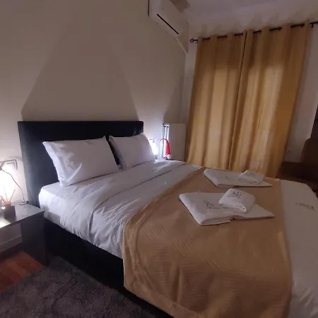 The Pawn Apartman *