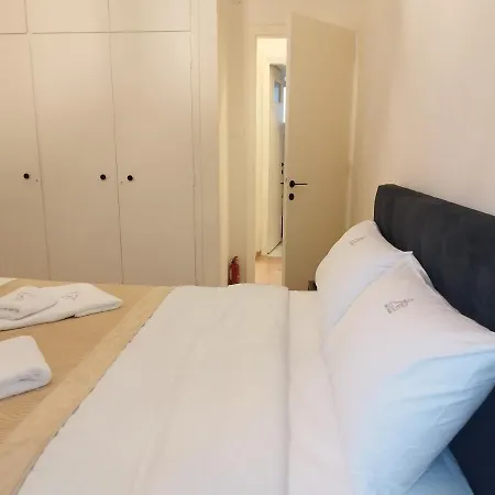 The Pawn Appartement