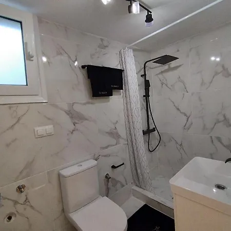 The Pawn Appartement